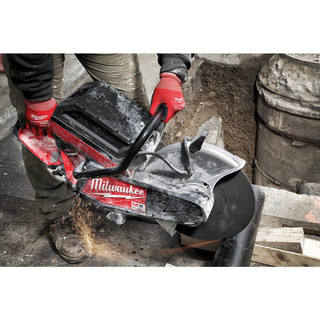 Milwaukee MX FUEL 14 In. Cut-Off Saw Kit