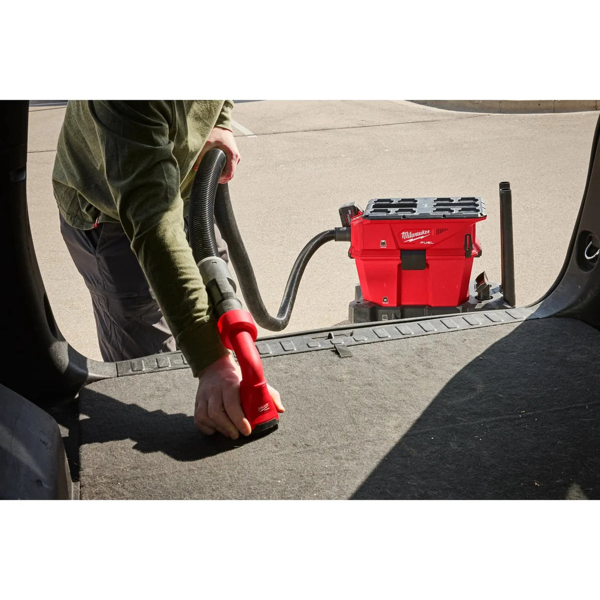 Milwaukee M18 FUEL NEXUS 6-Gallon Wet/Dry Vacuum (Bare Tool)