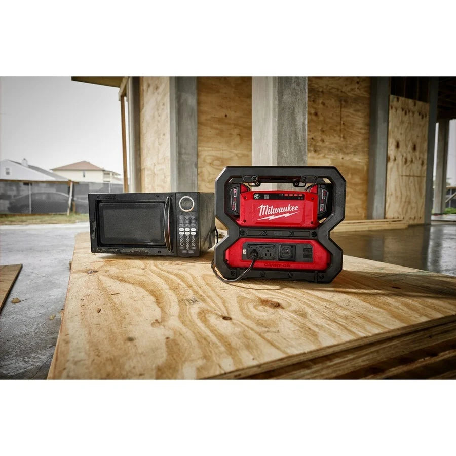 Milwaukee M18 CARRY-ON 3600W/1800W Power Supply (Bare Tool)