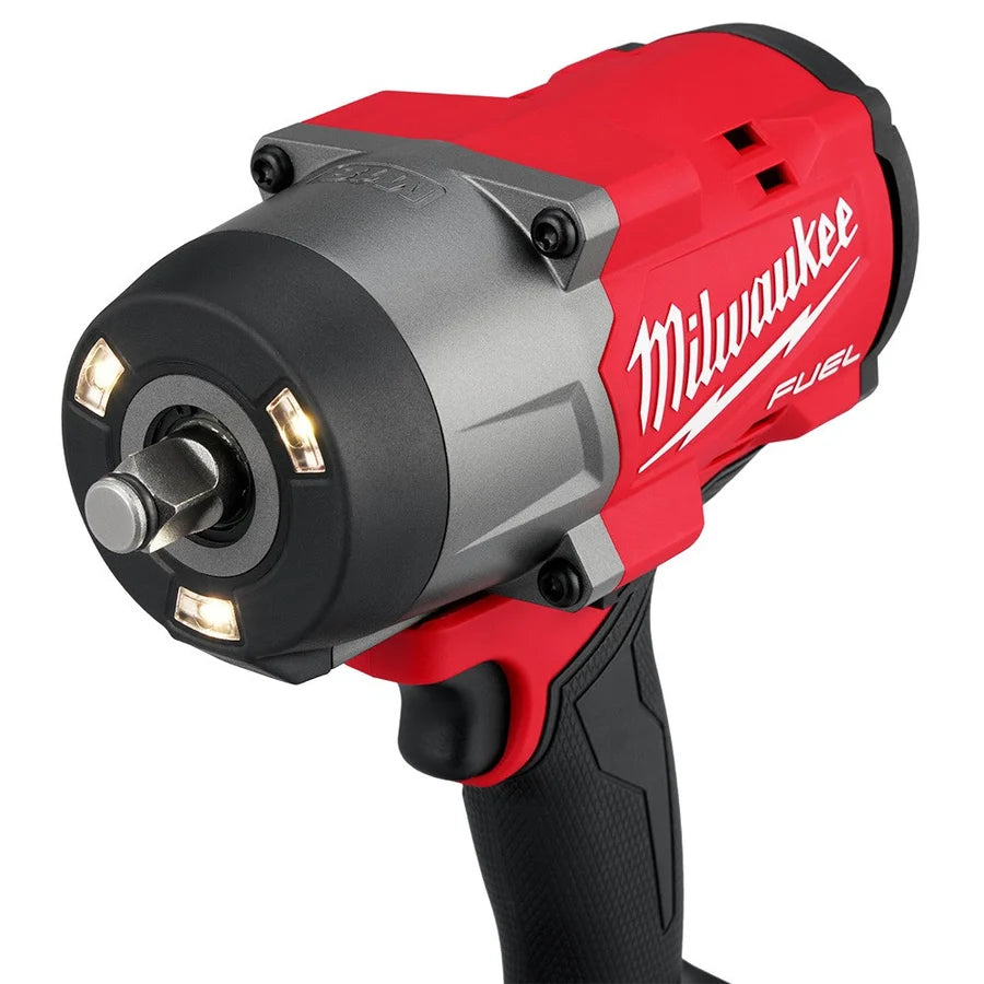 Milwaukee M18 FUEL 1/2 In. High Torque Impact Wrench Kit