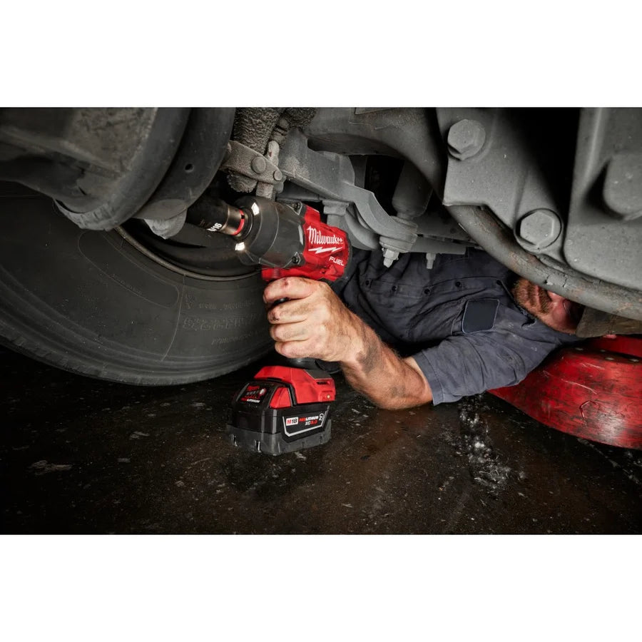 Milwaukee M18 FUEL 1/2 In. High Torque Impact Wrench Kit