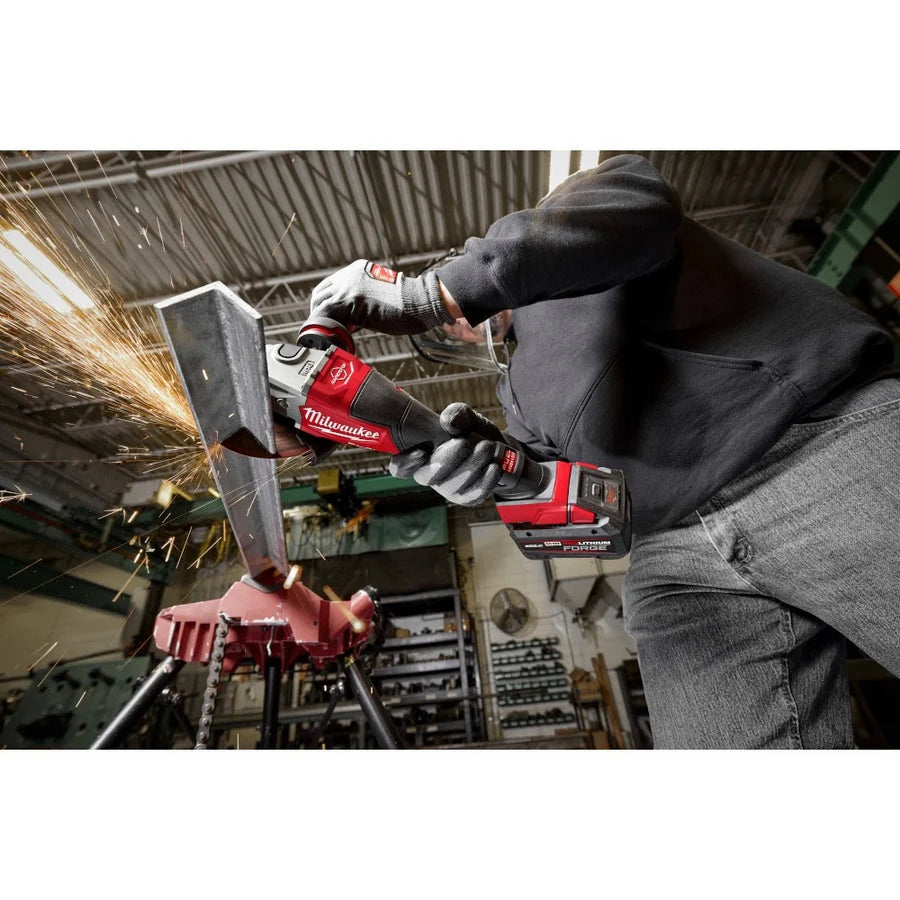 Milwaukee M18 FUEL 4-1/2 In./6 In. Braking Grinder (Bare Tool)