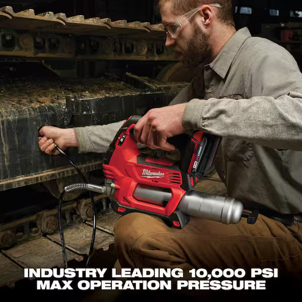 Milwaukee M18 2-Speed Cordless Grease Gun Kit