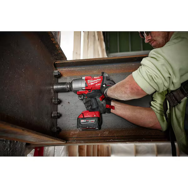 Milwaukee M18 FUEL ONE-KEY 3/4 In. Impact Wrench Kit with Chemical Resistant Batteries